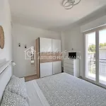 211 - Bilo Appena Ristrutturato A A Due Passi Dal Centro Del Paese - White Club Omaggio Dal Lun Al Ven Fino Al 02-08 Διαμέρισμα