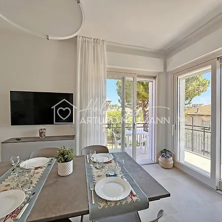 211 - Bilo Appena Ristrutturato A A Due Passi Dal Centro Del Paese