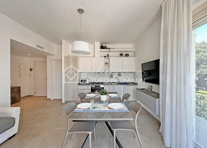 211 - Bilo Appena Ristrutturato A A Due Passi Dal Centro Del Paese Διαμέρισμα