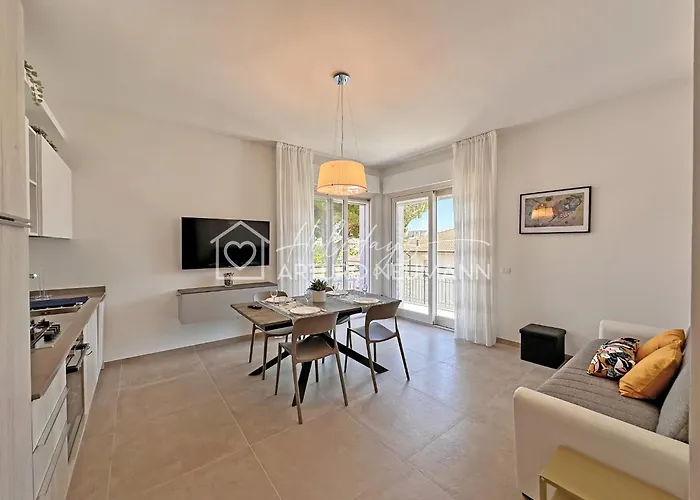 211 - Bilo Appena Ristrutturato A A Due Passi Dal Centro Del Paese Διαμέρισμα Sirolo