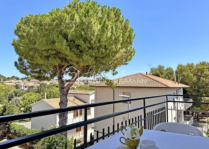 211 - Bilo Appena Ristrutturato A A Due Passi Dal Centro Del Paese